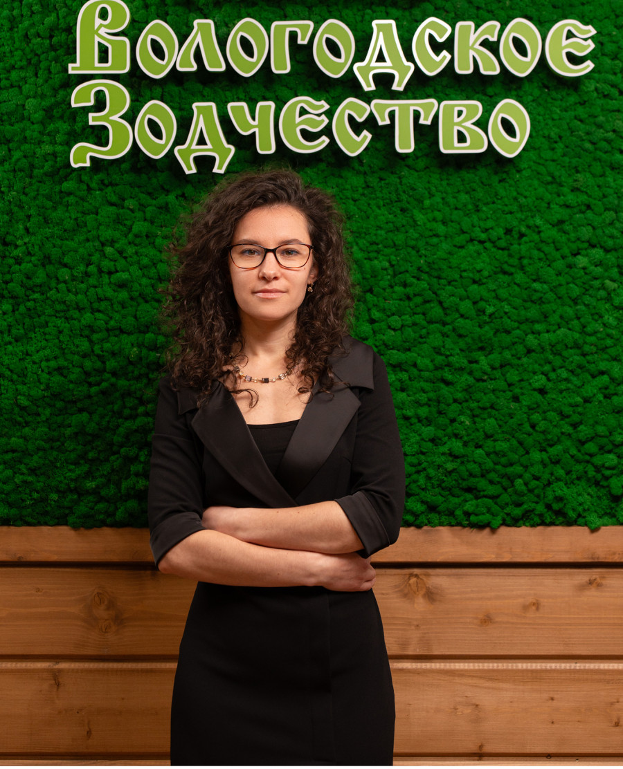 Полина Безуглова